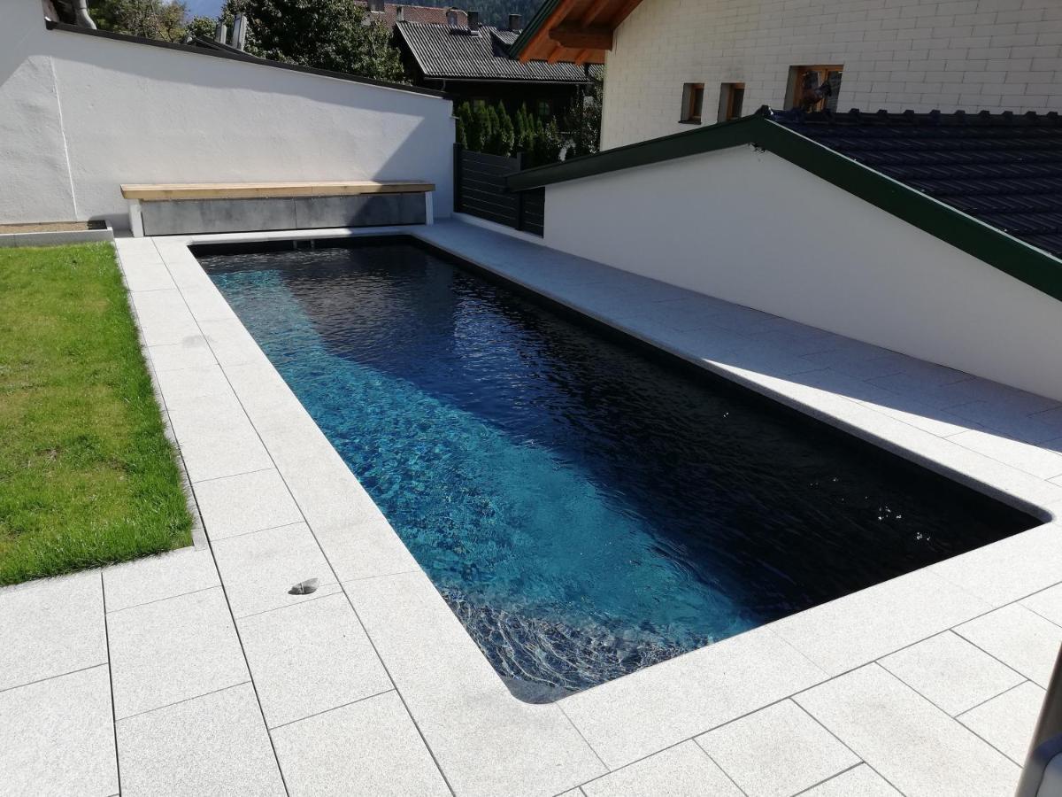 Haus Grünbacher Lienz Exterior foto